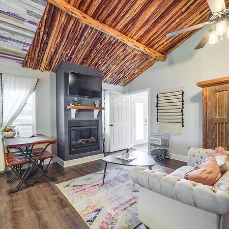 Fredericksburg Regan Cottage With Hot Tub! Εξωτερικό φωτογραφία